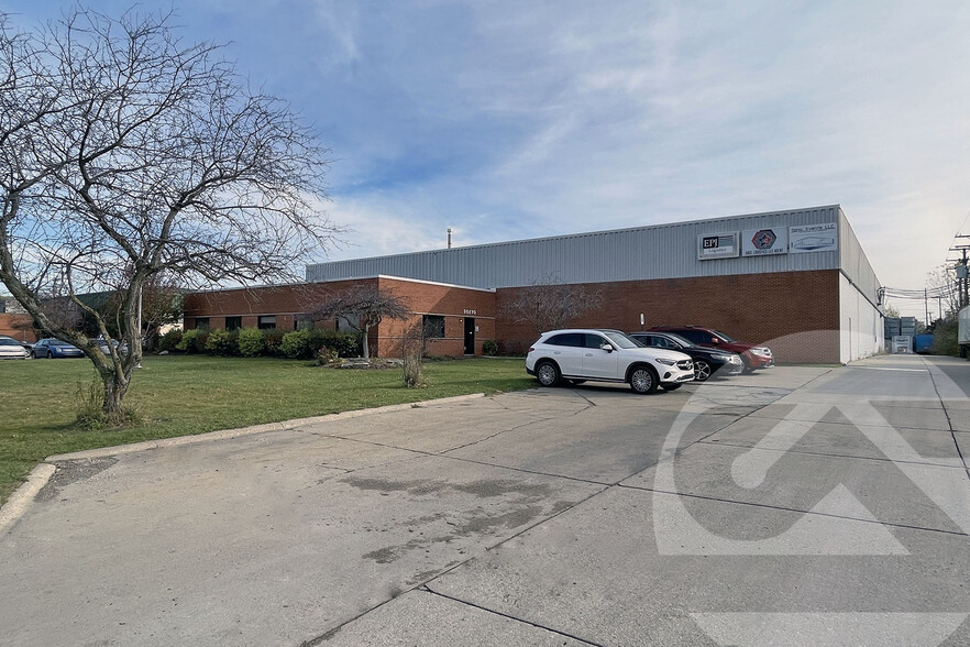 50270 E Russell Schmidt Blvd, Chesterfield, MI en alquiler - Foto del edificio - Imagen 1 de 2