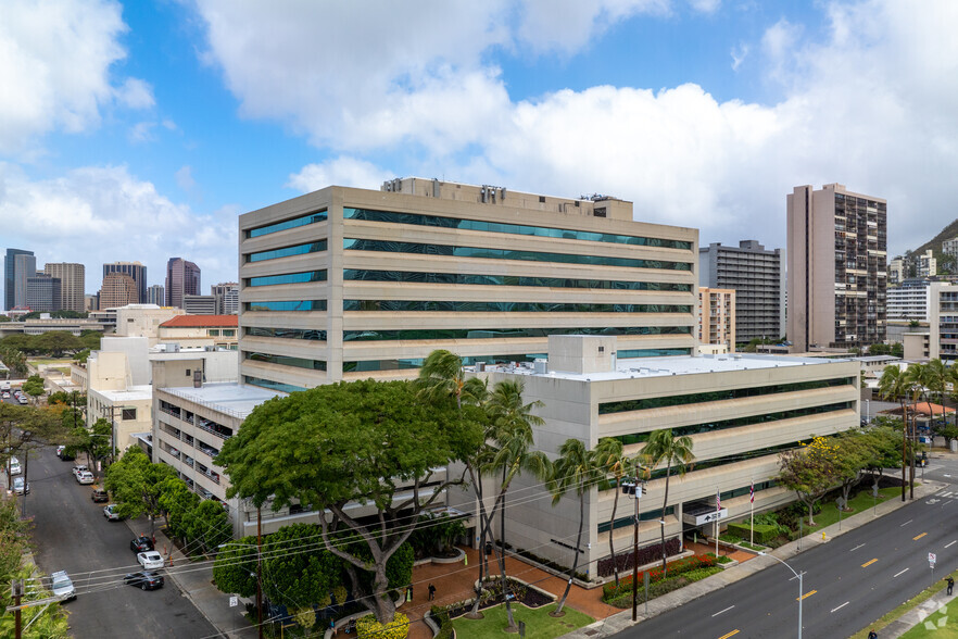 1100 Ward Ave, Honolulu, HI en alquiler - Foto principal - Imagen 1 de 8