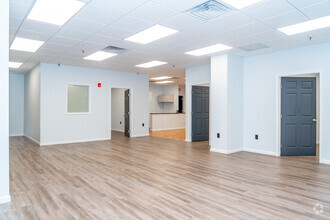 500 Supor Blvd, Harrison, NJ en alquiler Foto del interior- Imagen 2 de 4