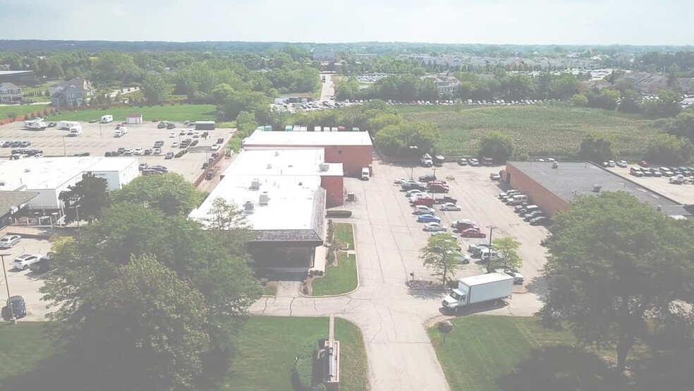 1435 S Barrington Rd, Barrington, IL en venta - Vídeo de anuncio comercial - Imagen 2 de 16