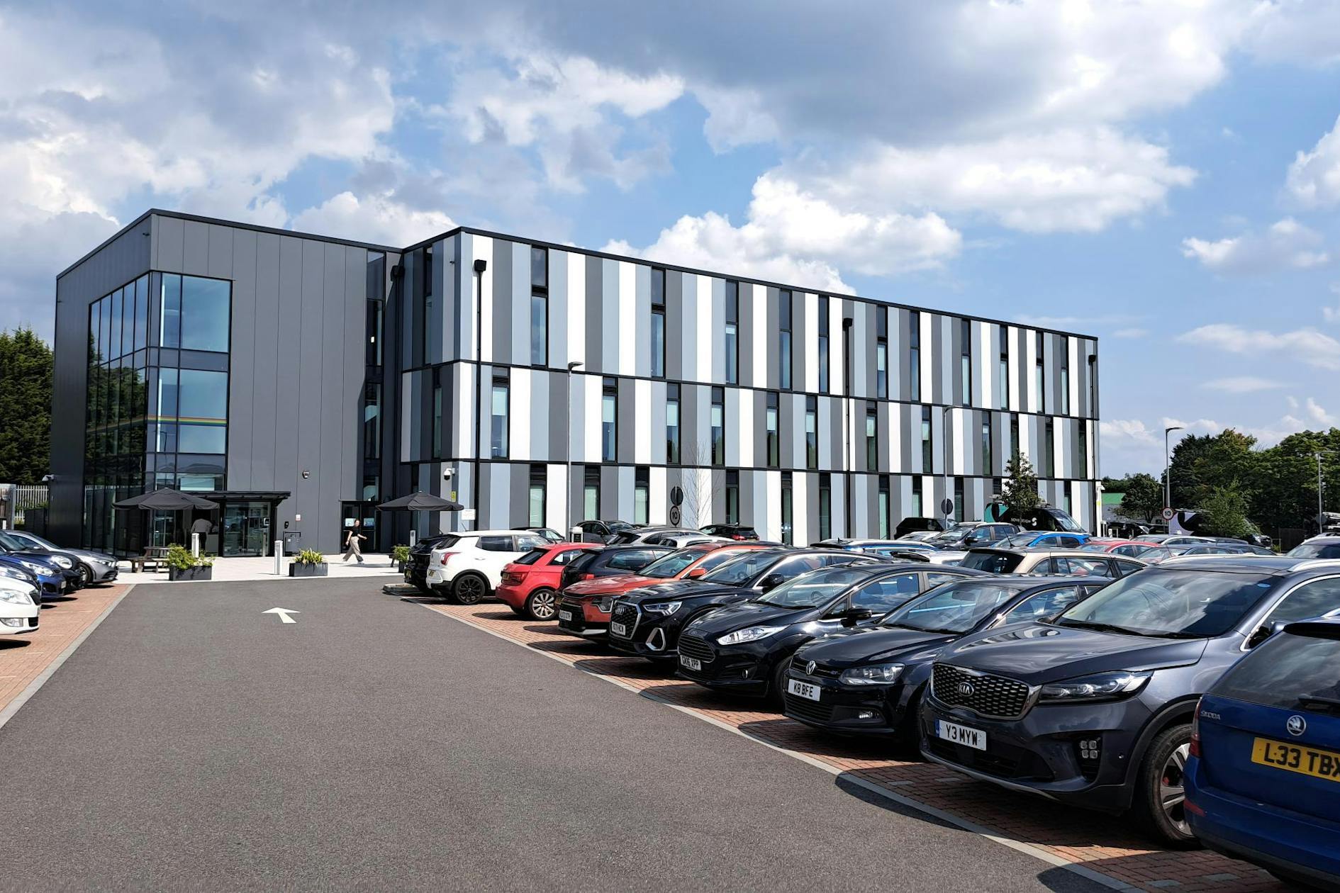 6 Lindenmuth Way, Thatcham en alquiler Foto del edificio- Imagen 1 de 2