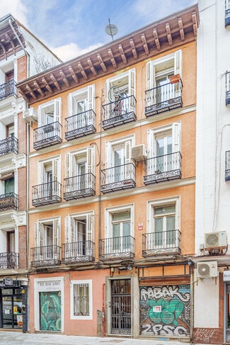 Más detalles de Calle de Hartzenbusch, 9, Madrid - Edificio residencial​ en venta