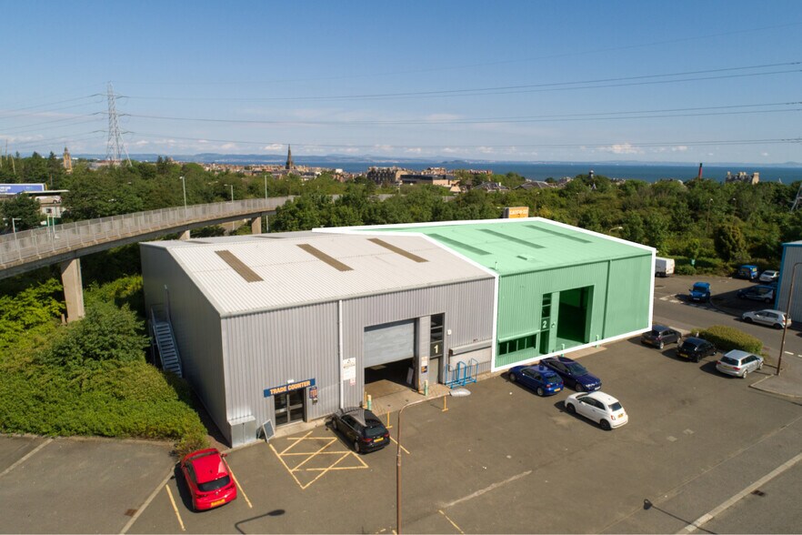 2 Sir Harry Lauder Rd, Edinburgh en alquiler - Foto del edificio - Imagen 2 de 6