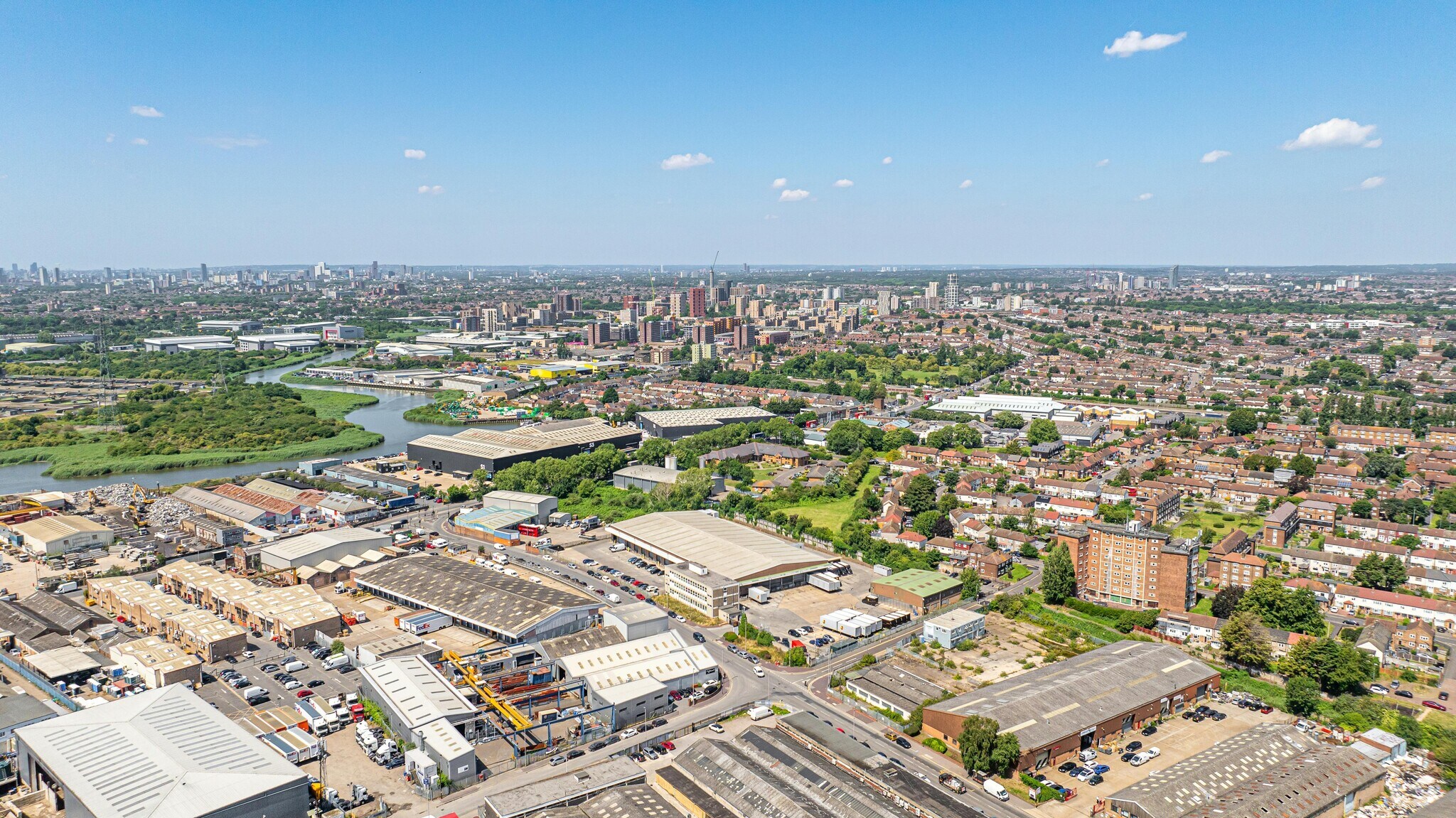 3-5 Thames Rd, Barking en alquiler Foto del edificio- Imagen 1 de 5