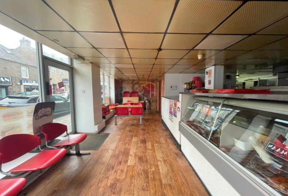 15-17 Queen St, Peterhead, ABD AB42 1TN - Unidad 15-17 -  - Foto del interior - Image 1 of 2