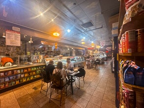 225 Broadway, New York, NY en alquiler Foto del edificio- Imagen 1 de 1