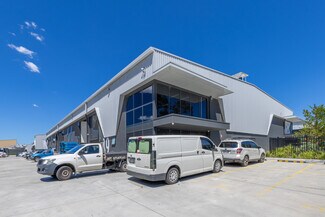 Más detalles de 61 Ashford Ave, Milperra - Nave en alquiler