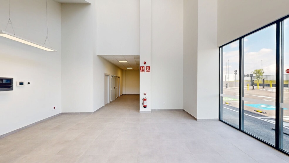 Avenida Hontalva, 3(A), Illescas, Toledo en alquiler - Matterport 3D Scan - Imagen 2 de 12