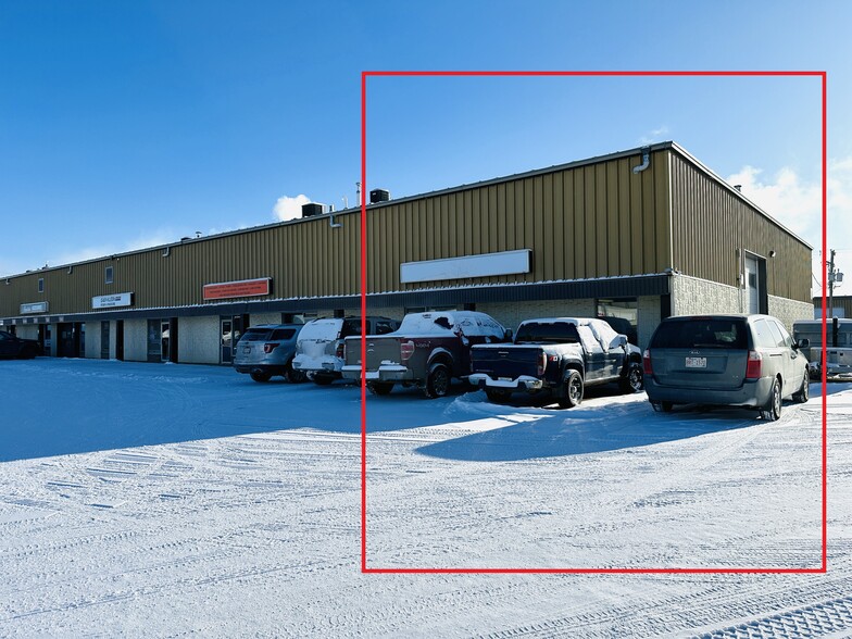 11309 98 Av, Grande Prairie, AB en alquiler - Foto del edificio - Imagen 1 de 12