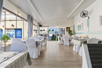 Más detalles de Lloc Puerto Deportivo, 4, Torrevieja - Local en alquiler