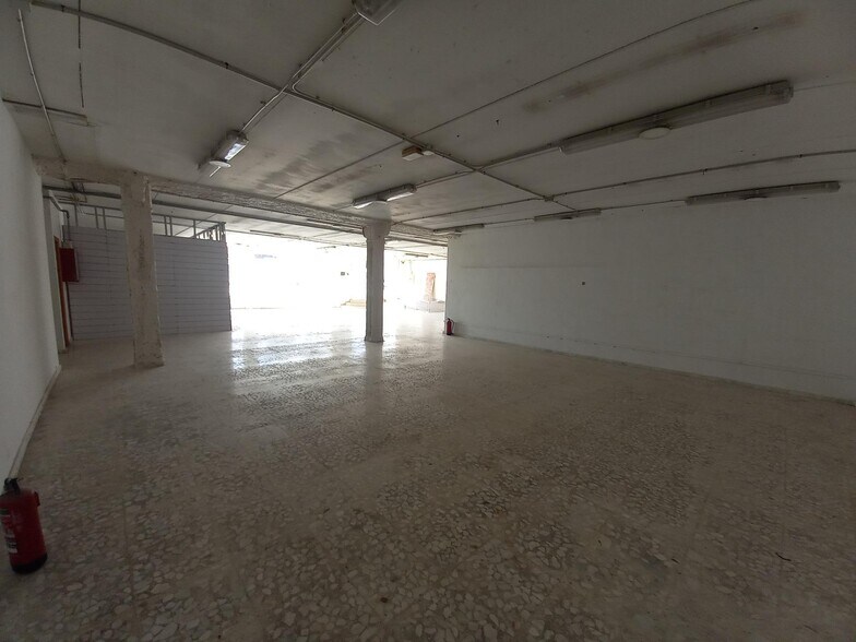 Nave en Elche en alquiler - Foto del interior - Imagen 3 de 9