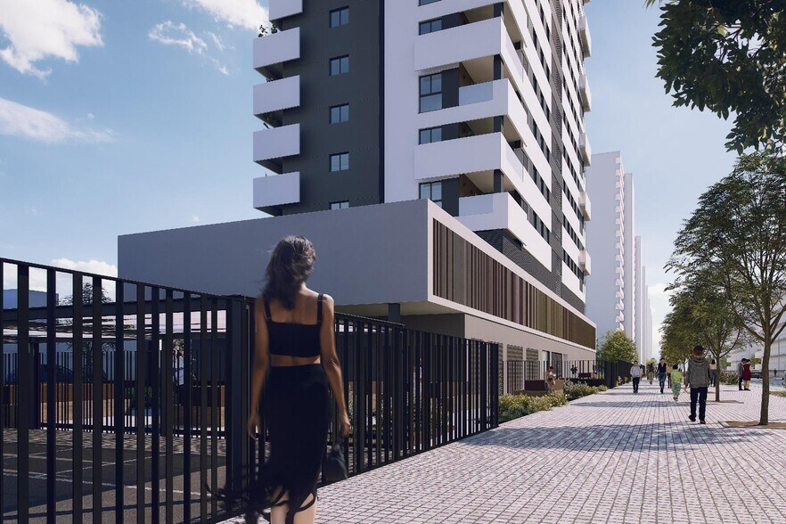 Oficina en SEVILLA en venta - Foto del edificio - Imagen 1 de 7