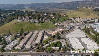 Más detalles de 9015 Owensmouth Ave, Canoga Park, CA - Edificio residencial en venta