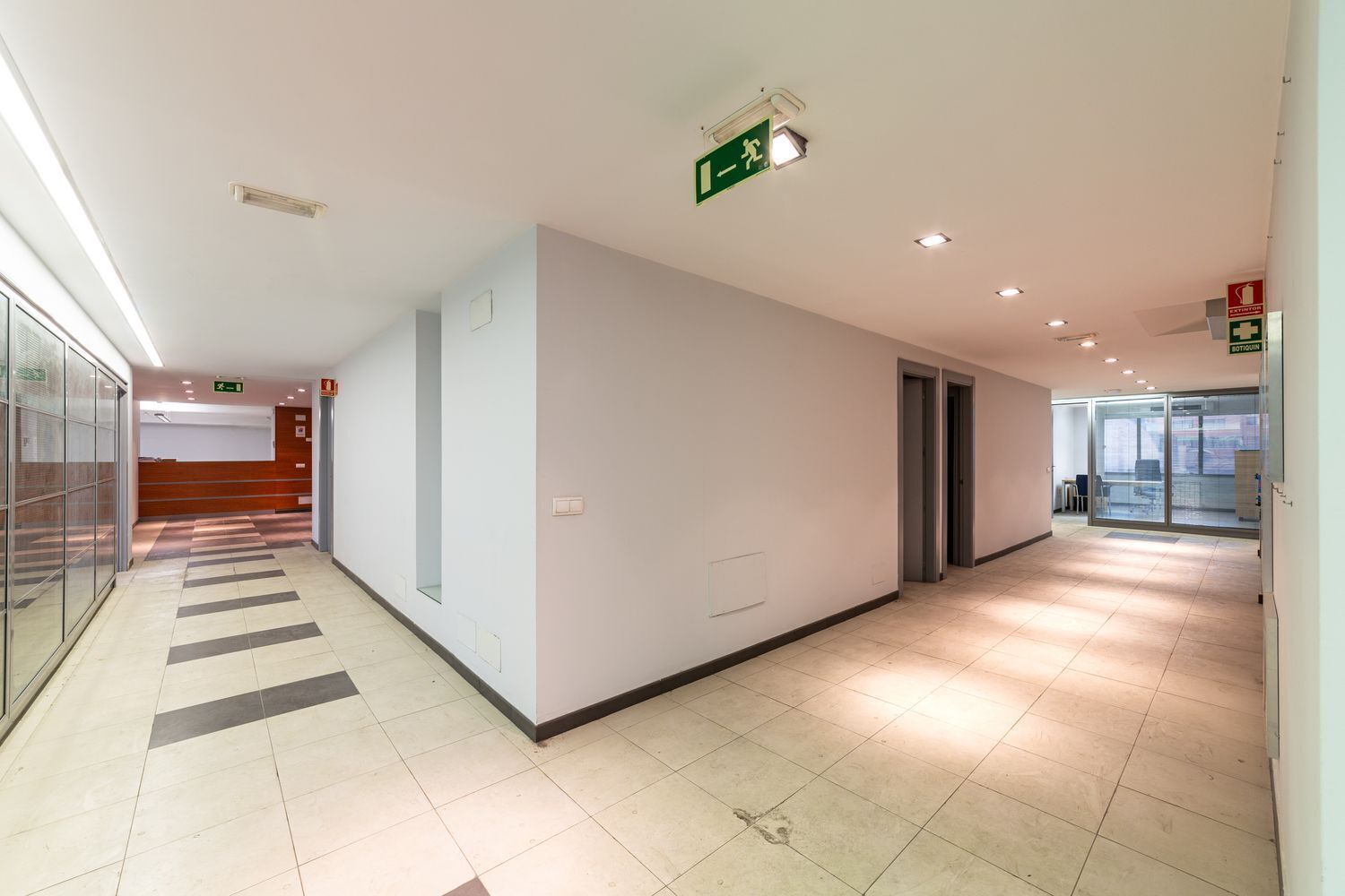 Plaza del Poniente, 5, Valladolid, Valladolid en venta Vestíbulo- Imagen 1 de 62