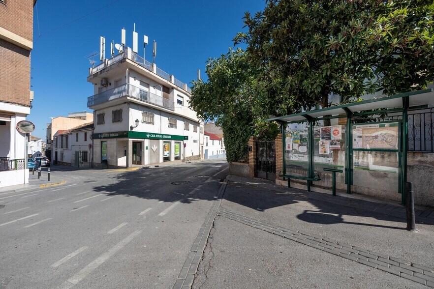Local en Gójar, Granada en venta - Foto del edificio - Imagen 2 de 25