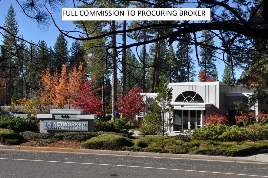 443 Crown Point Cir, Grass Valley, CA en venta - Foto del edificio - Imagen 1 de 7