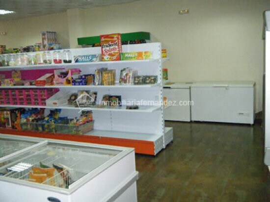 Local en Cáceres en venta - Foto del edificio - Imagen 2 de 16