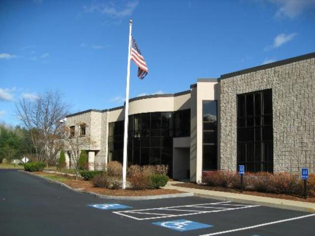 10 Iron Horse Dr, Bedford, NH en alquiler - Foto del edificio - Imagen 1 de 7