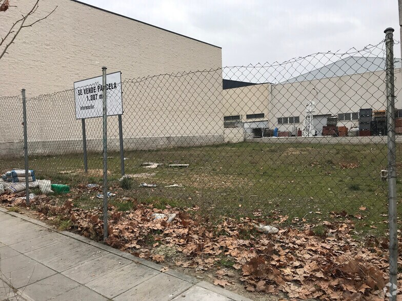 Terreno en Boadilla del Monte, Madrid en venta - Foto del edificio - Imagen 2 de 10