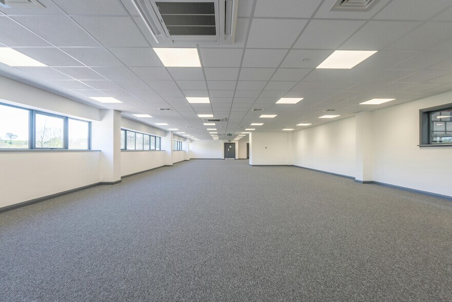 Osier Dr, Nottingham en alquiler - Foto del edificio - Imagen 3 de 5