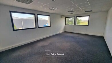 Oficina en Rillieux-la-Pape en alquiler Foto del edificio- Imagen 2 de 9