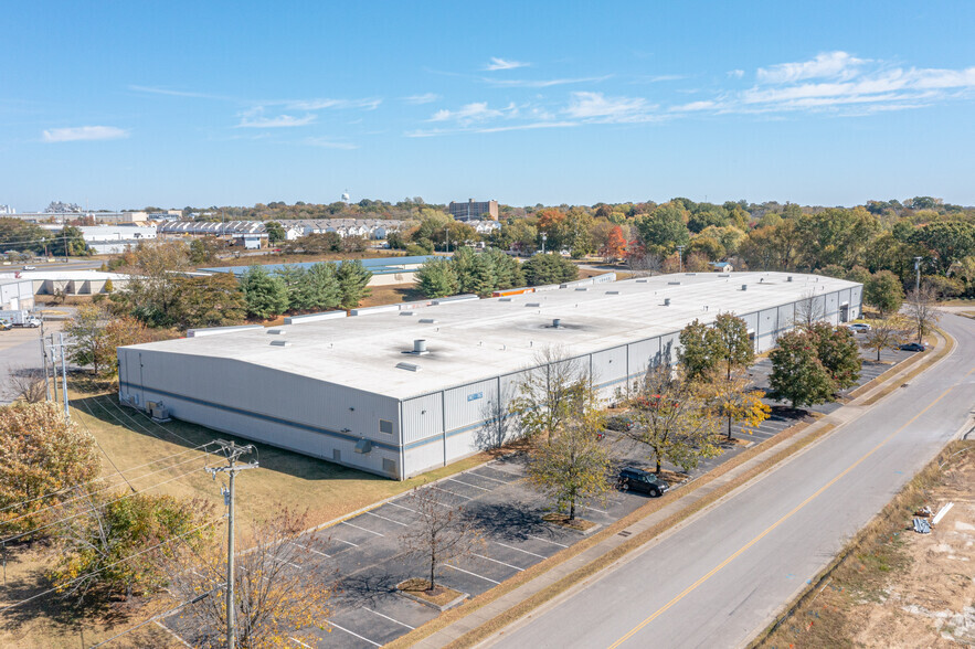 740-760 Hickory Industrial Dr, Old Hickory, TN en alquiler - Foto del edificio - Imagen 2 de 4