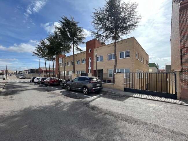 Más detalles de Oficina en alquiler