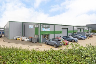 Más detalles de Broadway, Yaxley - Nave en venta