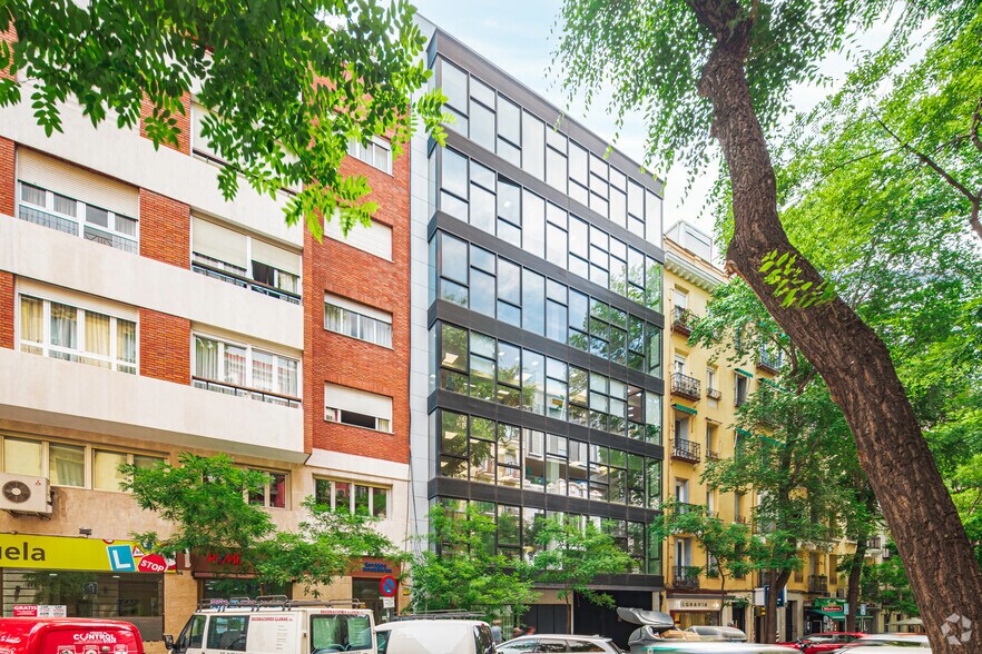 Calle Fernández de la Hoz, 52, Madrid, Madrid en venta - Foto principal - Imagen 1 de 1