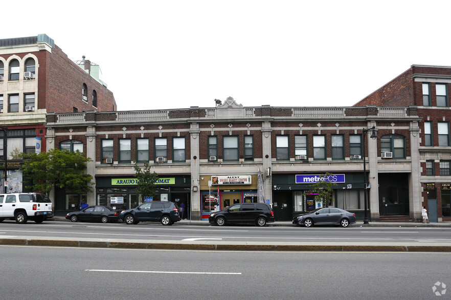 600 Columbia Rd, Dorchester, MA en alquiler - Foto del edificio - Imagen 2 de 7