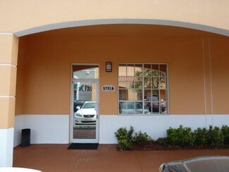 Más detalles para 5791B NW 151st St, Miami Lakes, FL - Oficinas en venta