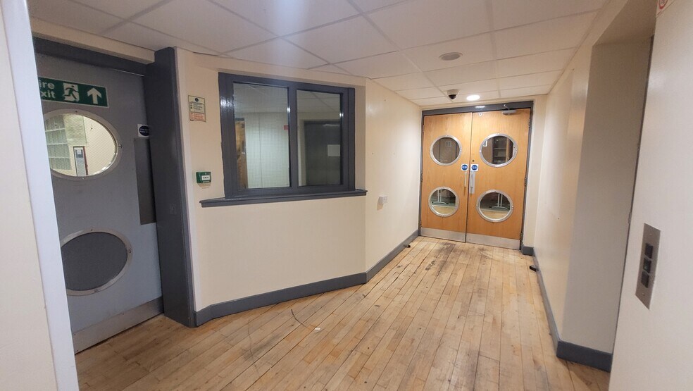 Boyle St, Irvine en venta - Foto del interior - Imagen 3 de 10