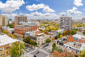 3501 Rue Saint-Hubert, Montréal, QC - VISTA AÉREA  vista de mapa