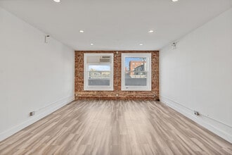 3923 W 6th St, Los Angeles, CA en alquiler Matterport 3D Scan- Imagen 1 de 3