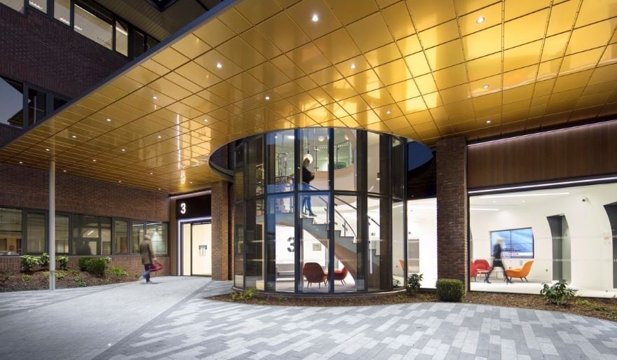 Hatters Ln, Watford en alquiler - Foto del edificio - Imagen 2 de 12