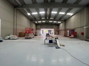 Nave en L'Hospitalet de Llobregat, Barcelona en alquiler Foto del interior- Imagen 2 de 6