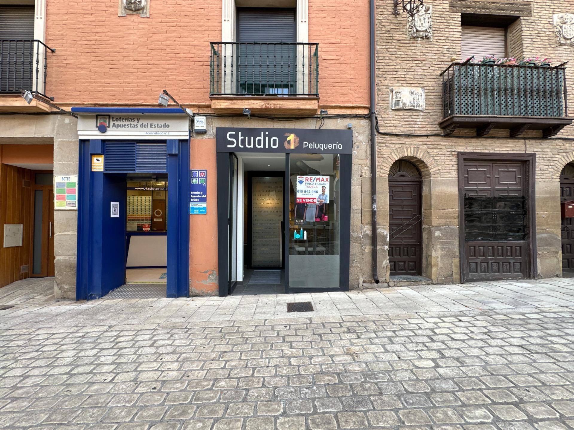 Local en Tudela en venta Foto del edificio- Imagen 1 de 50
