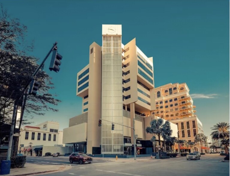 2100 Ponce de Leon, Coral Gables, FL en alquiler - Foto del edificio - Imagen 2 de 7