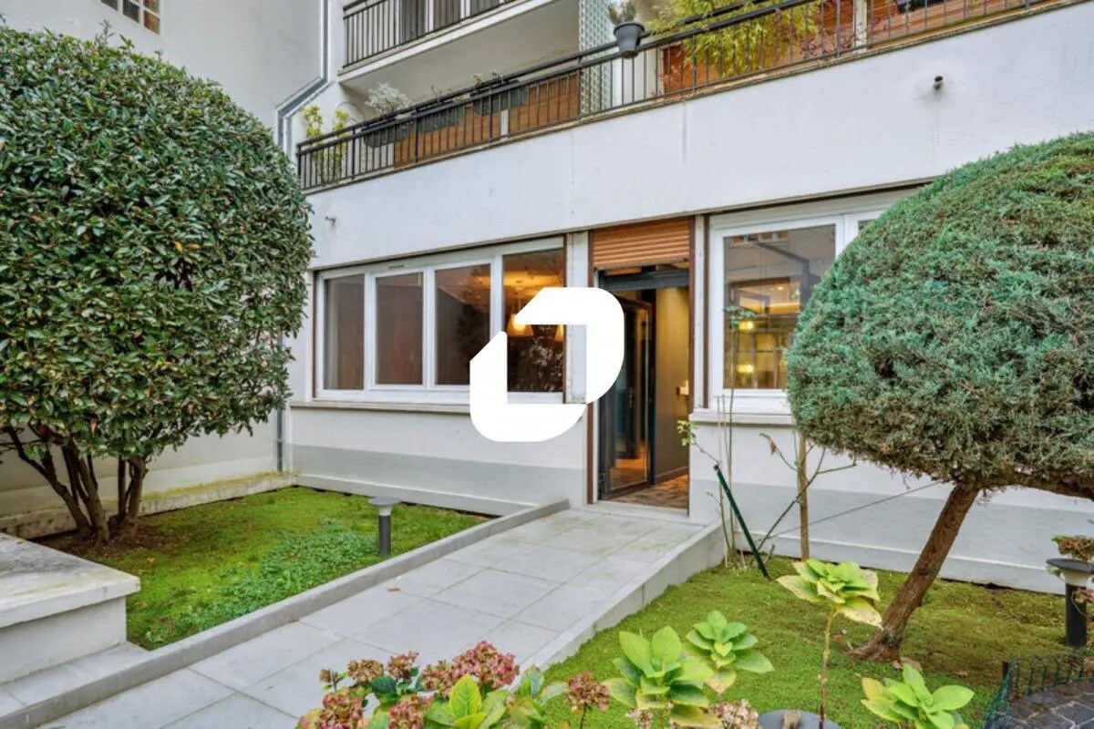 16 Rue Rottembourg, Paris en alquiler Foto del edificio- Imagen 1 de 19