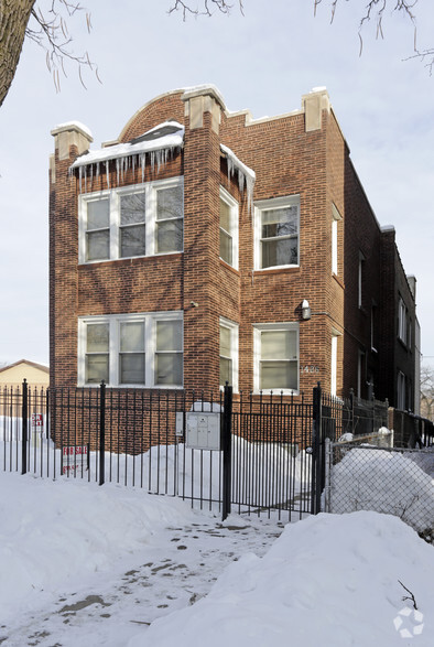 1426 E 66th Pl, Chicago, IL en venta - Foto del edificio - Imagen 2 de 3