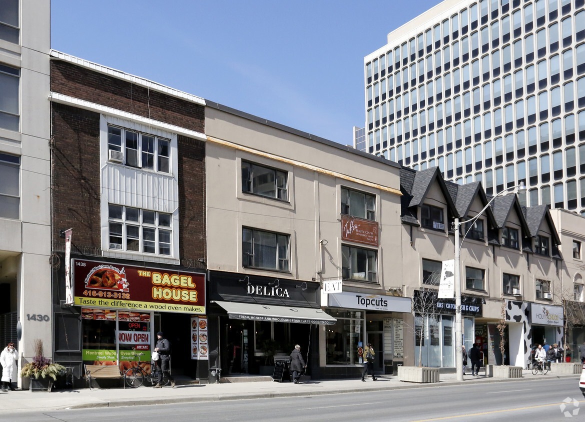 1438 Yonge St, Toronto, ON en alquiler Foto principal- Imagen 1 de 3