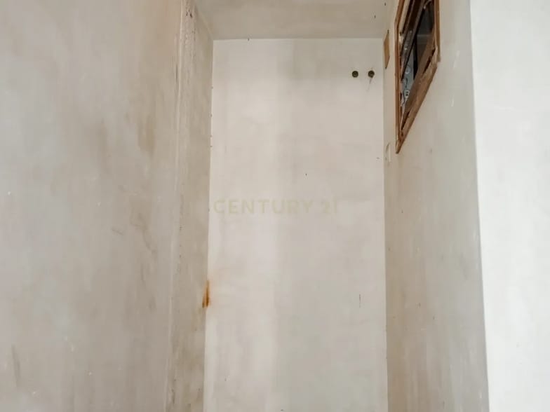 View Photo