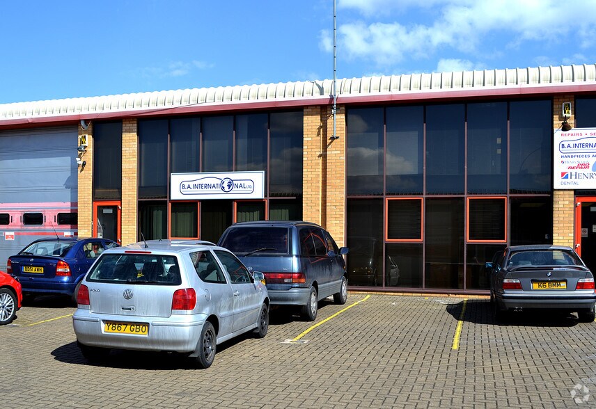 Studland Rd, Northampton en venta - Foto del edificio - Imagen 1 de 4