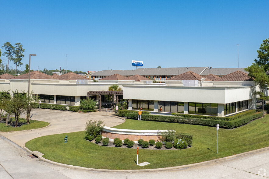 200 Valleywood Dr, Spring, TX en alquiler - Foto del edificio - Imagen 2 de 10