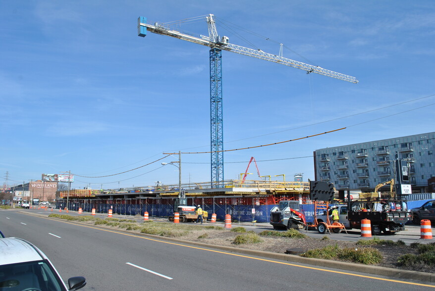 1203 N Arthur Ashe Blvd, Richmond, VA en alquiler - Foto del edificio - Imagen 3 de 4