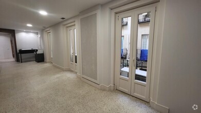 Oficinas en Madrid, MAD en alquiler Foto del interior- Imagen 2 de 8