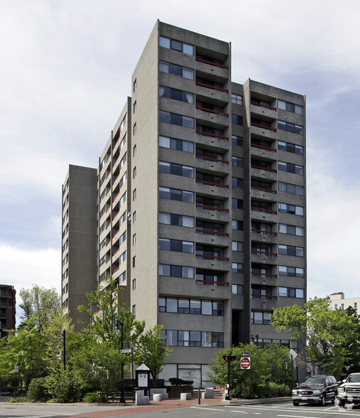 1371 Beacon St, Brookline, MA en alquiler - Foto del edificio - Imagen 1 de 7