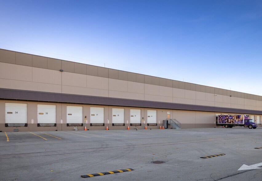 16111 Blundell Rd, Richmond, BC en alquiler - Foto del edificio - Imagen 3 de 6