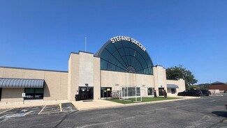 Más detalles de 620 Elizabeth Ct, Brookfield, WI - Local en venta