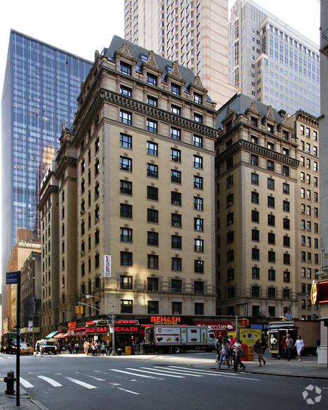 853 Seventh Ave, New York, NY en alquiler - Foto principal - Imagen 1 de 2